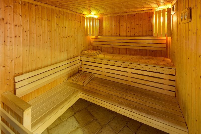 فندق Logis Hôtel Parenthèse, Restaurant & Spa