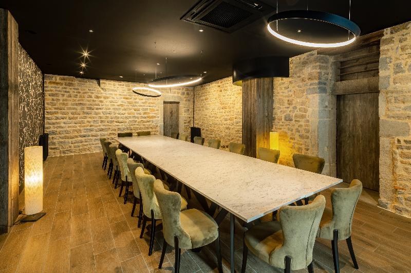 فندق Logis Hôtel Parenthèse, Restaurant & Spa