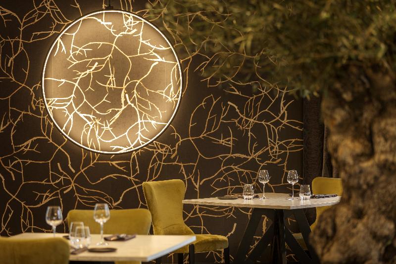 فندق Logis Hôtel Parenthèse, Restaurant & Spa