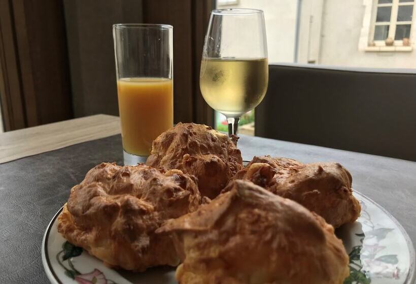 Logis Hotel Le Relais Saint Vincent