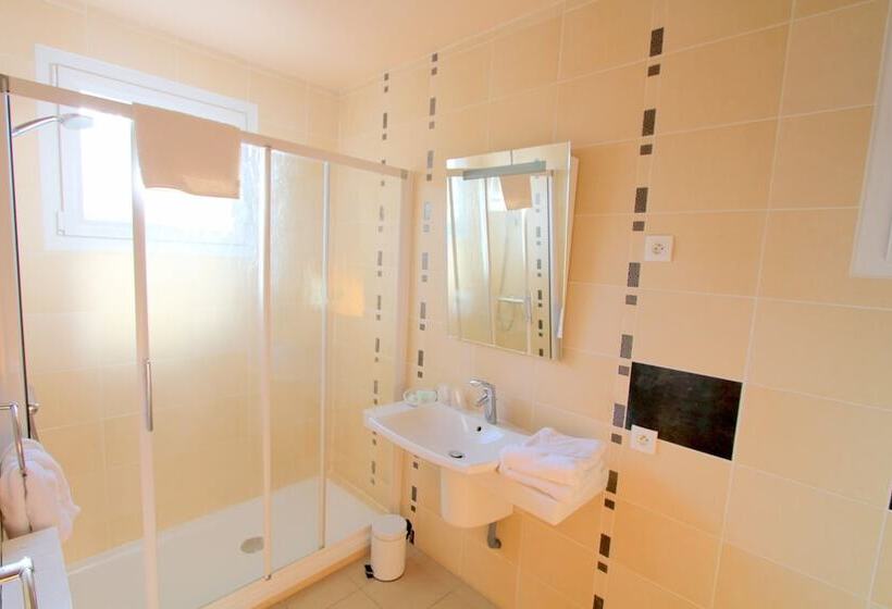 Logis Hotel Restaurant Le Grand Turc