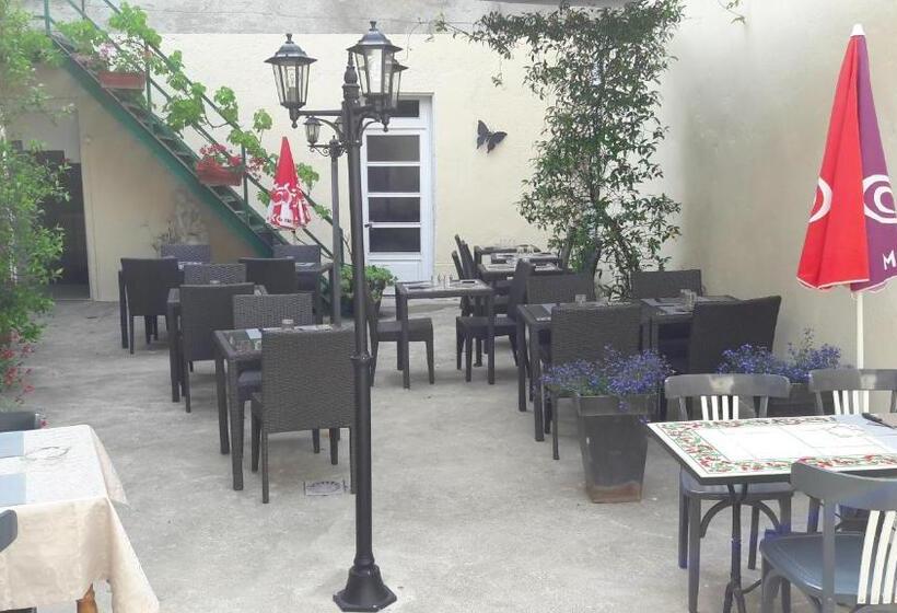 Logis Hotels Hôtel Le Boulevard