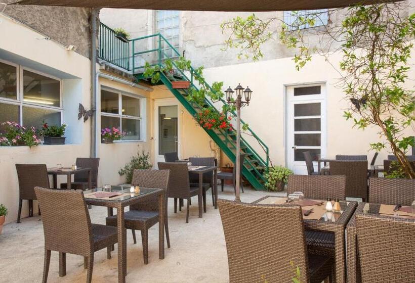 Logis Hotels Hôtel Le Boulevard