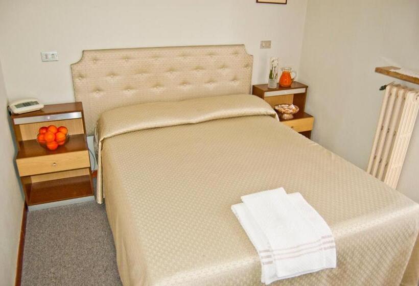 Отель Marchesini