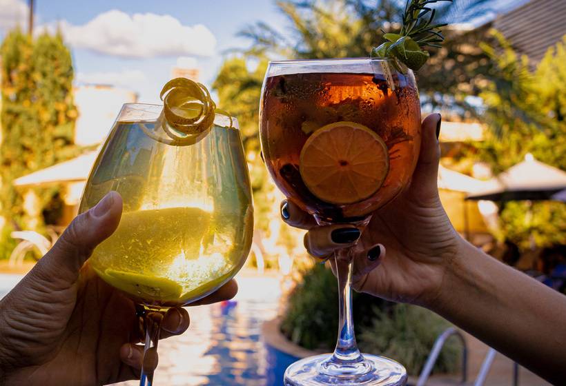 Nadai Confort Hotel E Spa