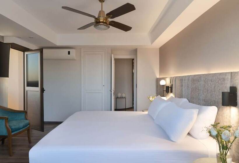 فندق NH Santiago del Estero