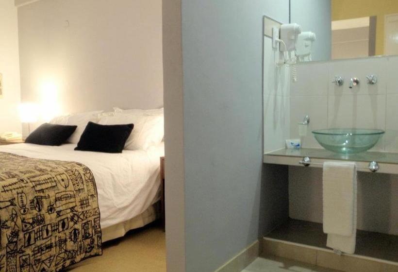 هتل Parana  Plaza Jardín