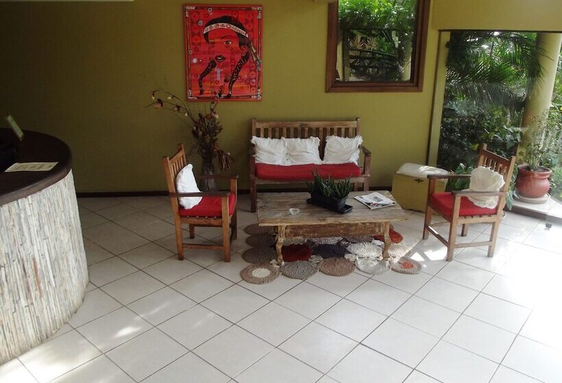 هتل Pousada Amancay