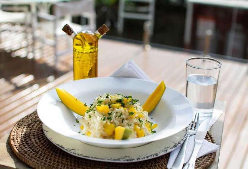 هتل Pousada Casacolina