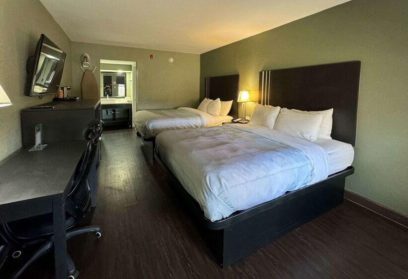 בית מלון כפרי Quality Inn & Suites Near Panama City Beach