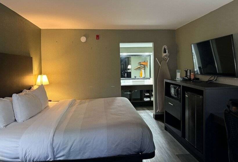 בית מלון כפרי Quality Inn & Suites Near Panama City Beach