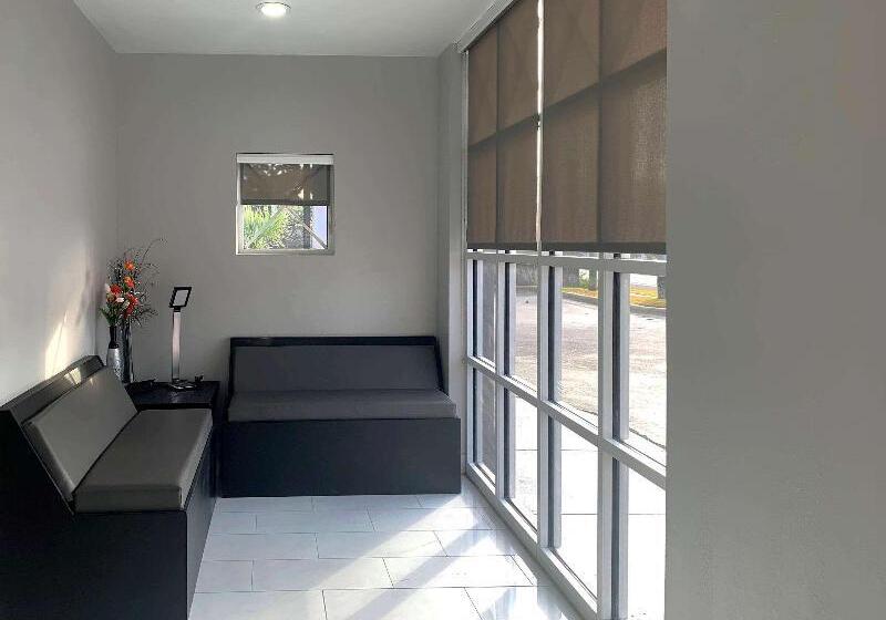 בית מלון כפרי Quality Inn & Suites Near Panama City Beach