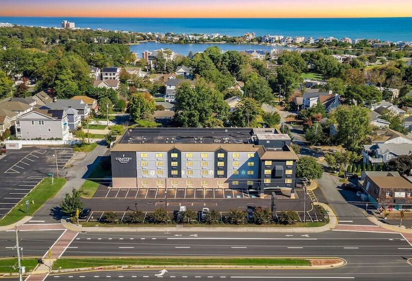 هتل Country Inn & Suites By Radisson Rehoboth Beach   Dewey