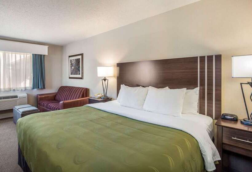 فندق Quality Inn & Suites West