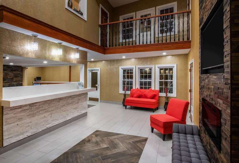 هتل Ramada By Wyndham Groton Mystic