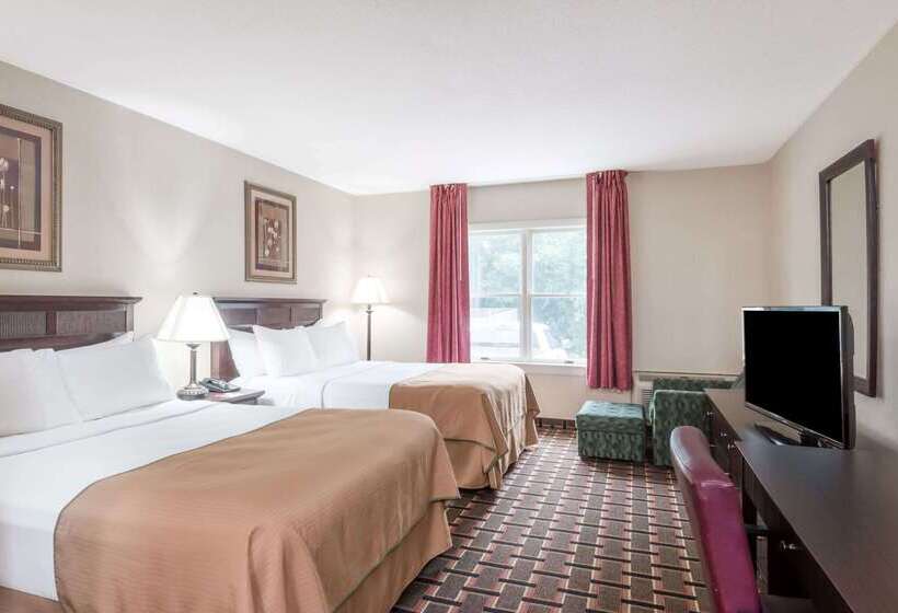 هتل Ramada By Wyndham Groton Mystic