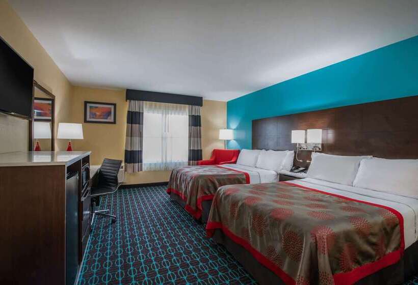 هتل Ramada By Wyndham Groton Mystic