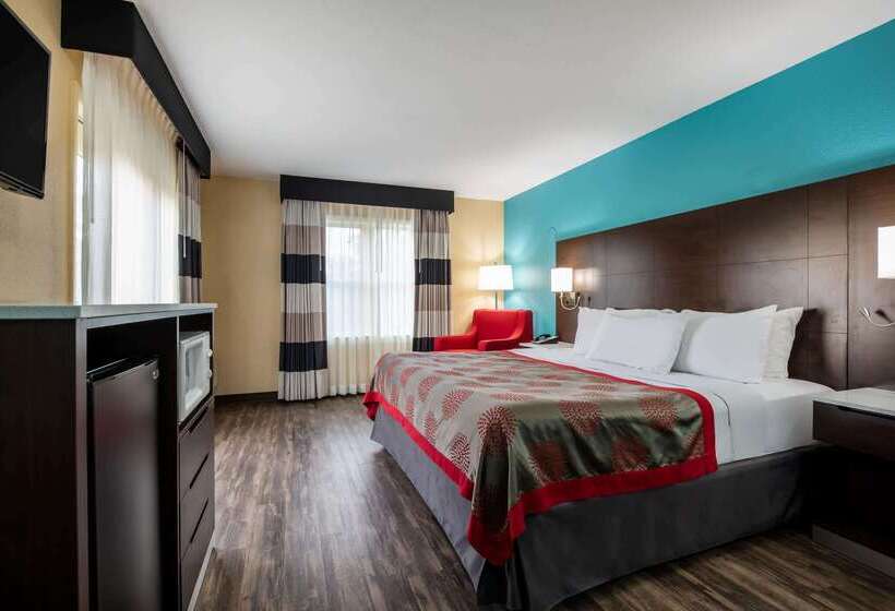 هتل Ramada By Wyndham Groton Mystic