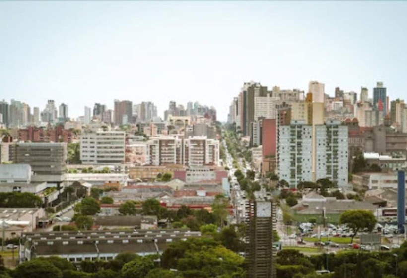 فندق Rede Andrade Vernon