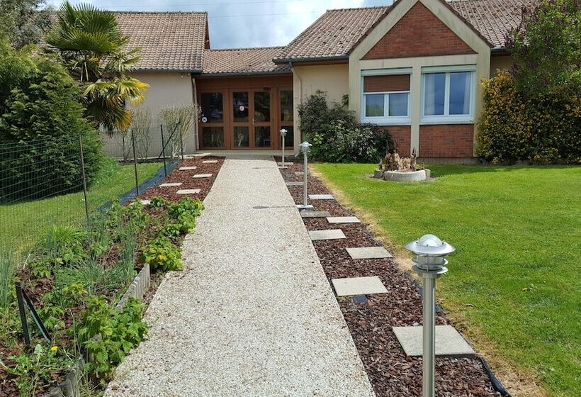 فندق Logis Hôtel Restaurant L Unique