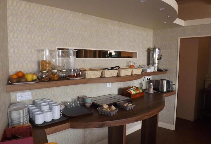 בית מלון כפרי Restaurant Le Parc