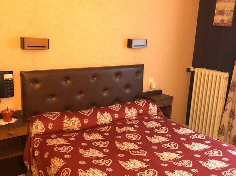 בית מלון כפרי Hôtel Le Perce Neige