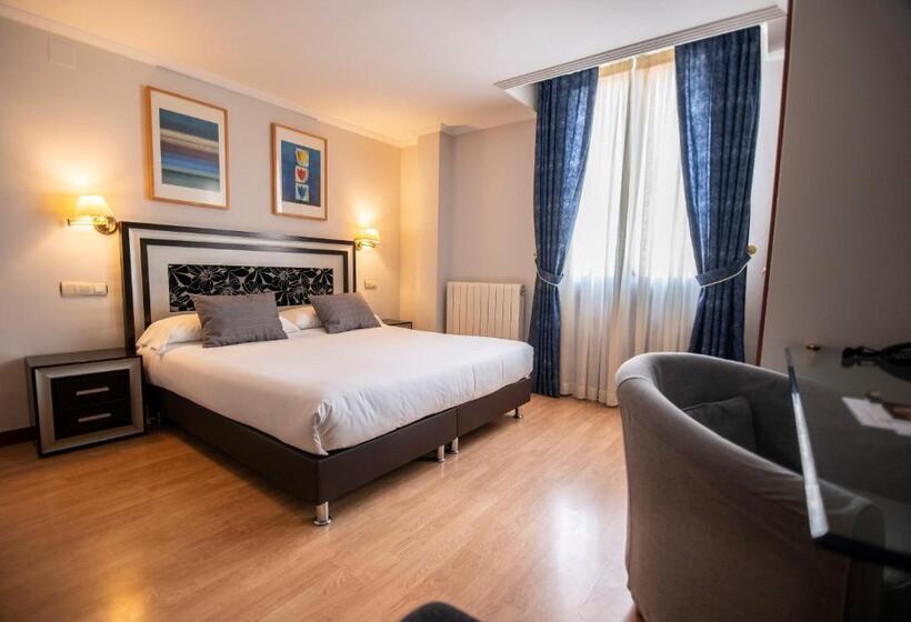 هتل Rua Salamanca