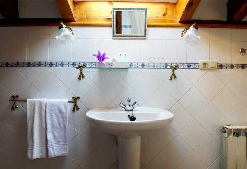 Сельский отель Rural La Casa De Pasarón