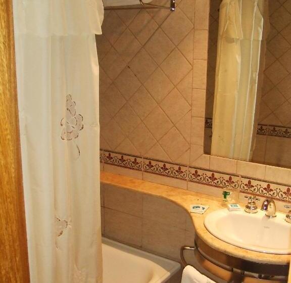 Отель Santa Cruz