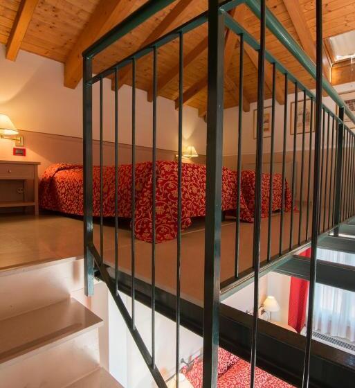 בית מלון כפרי Santanna