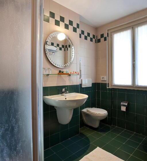 בית מלון כפרי Santanna