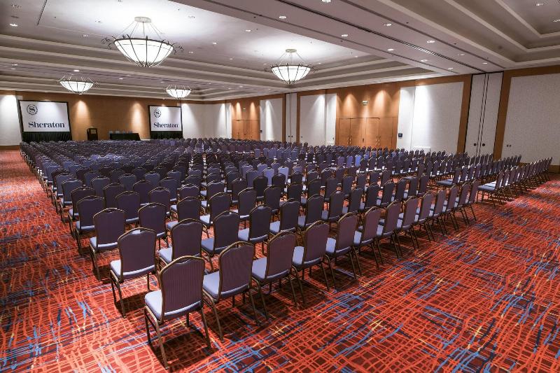 Sheraton Pilar Hotel & Convention Center