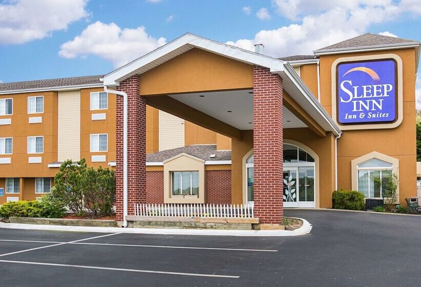Отель Sleep Inn & Suites