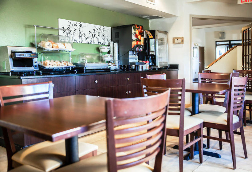 Отель Sleep Inn Near Quantico Main Gate