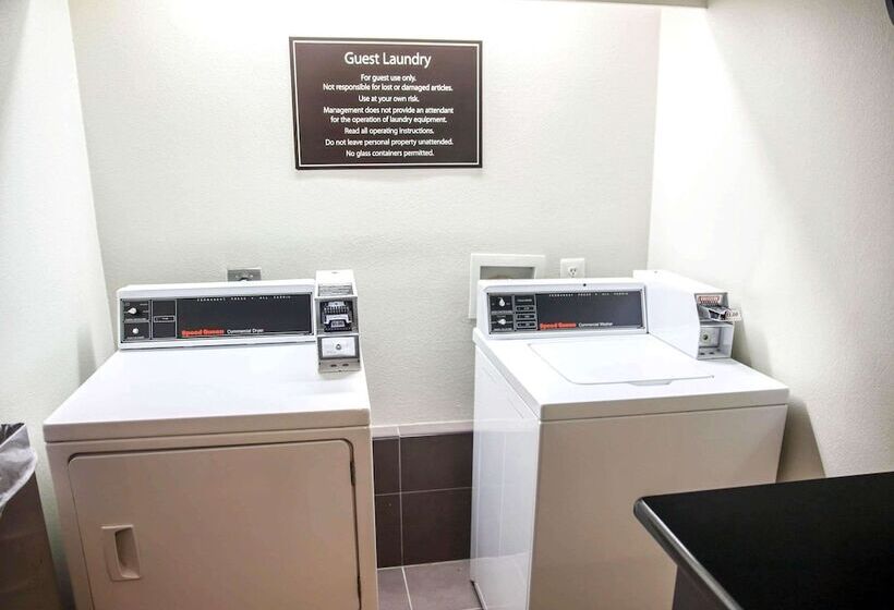 فندق Sleep Inn Woodbridge   Potomac Mills