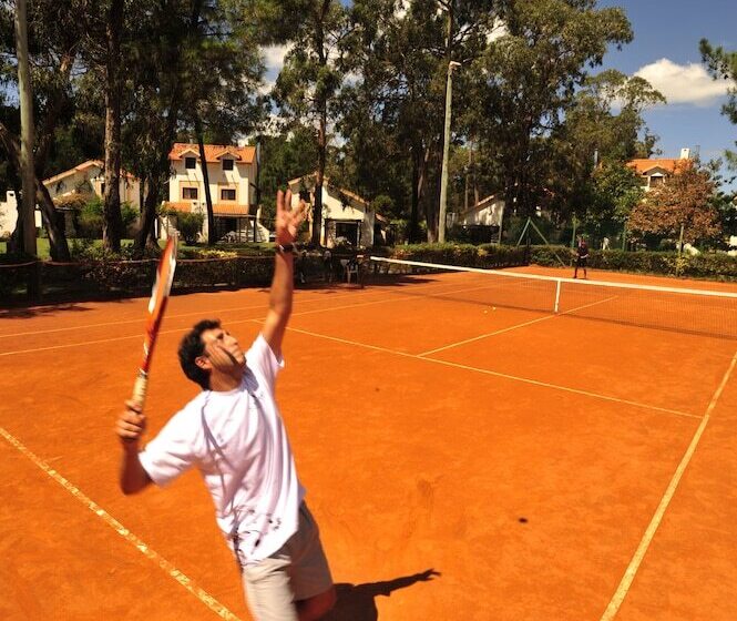 هتل Solanas Punta Del Este & Crystal Beach