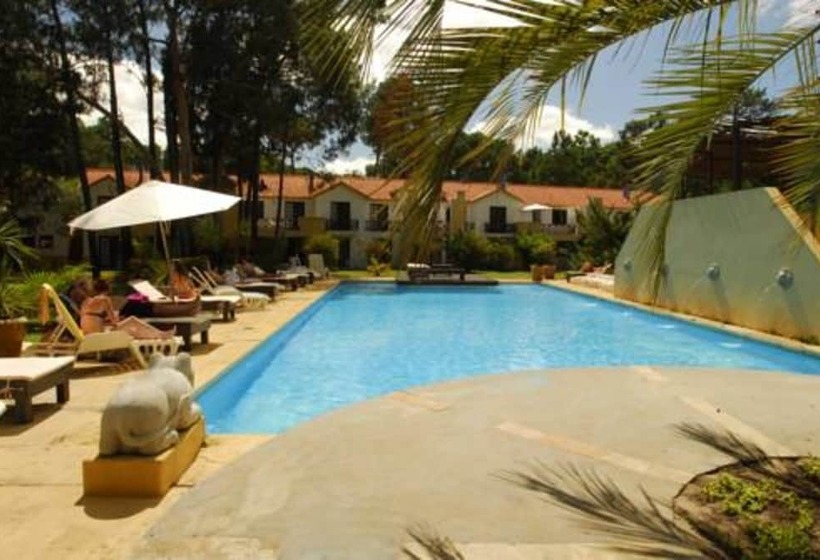 هتل Solanas Punta Del Este & Crystal Beach