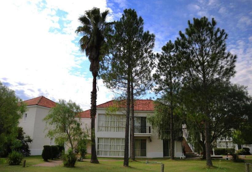 בית מלון כפרי Solanas Termas De Dayman