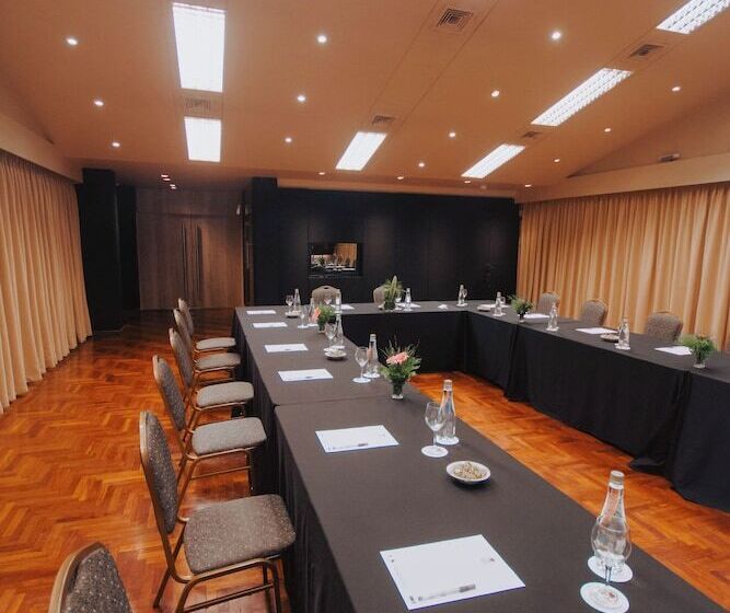 בית מלון כפרי Spa Republica