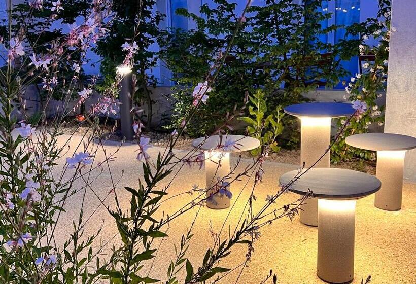 ホテル The Originals City, Hôtel Le Puech, Narbonne