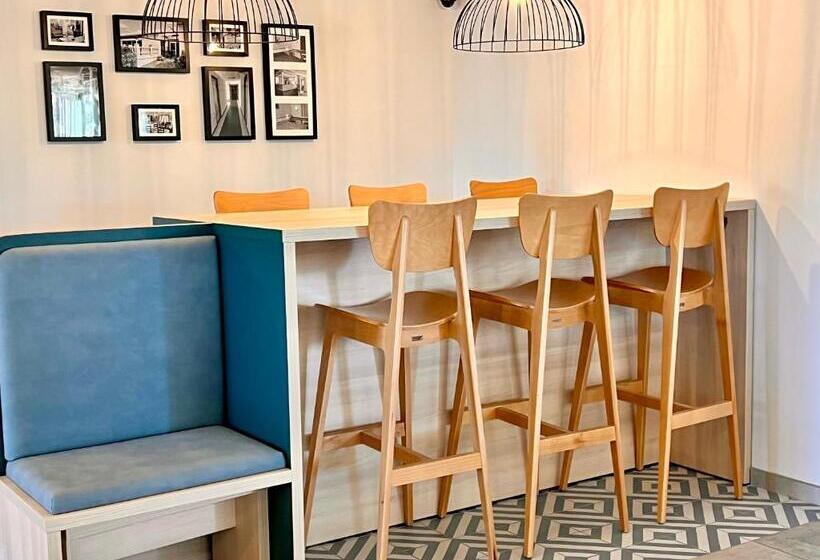 ホテル The Originals City, Hôtel Le Puech, Narbonne