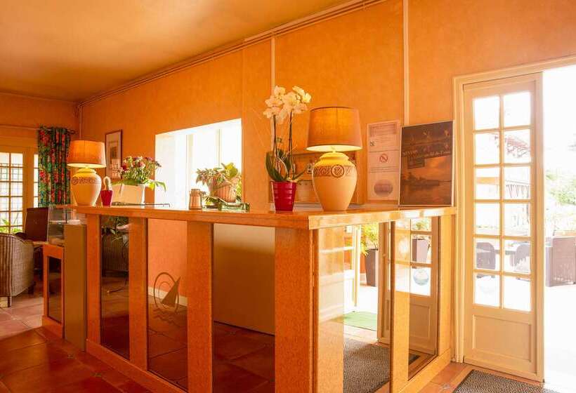 فندق The Originals Boutique, Hôtel Clos Sainte Marie, Nevers