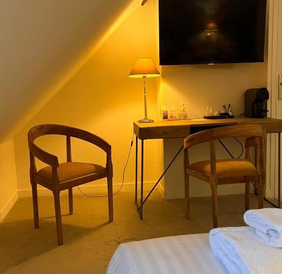 فندق The Originals Boutique, Hôtel Le George, Loches