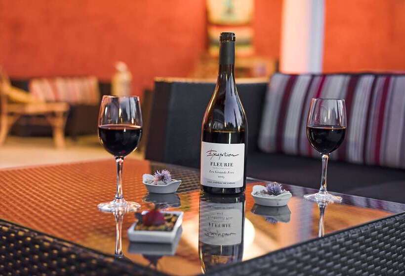 호텔 The Originals Boutique, Hôtel Le Pillebois, Bourgenbresse Nord