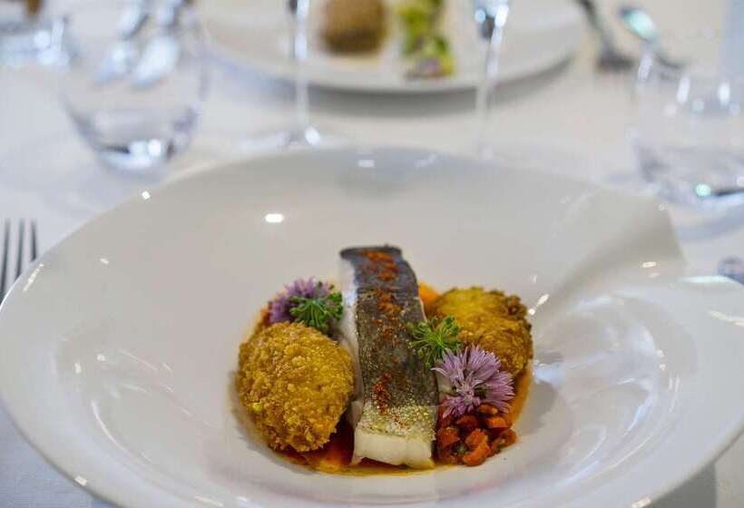 호텔 The Originals Boutique, Hôtel Le Pillebois, Bourgenbresse Nord