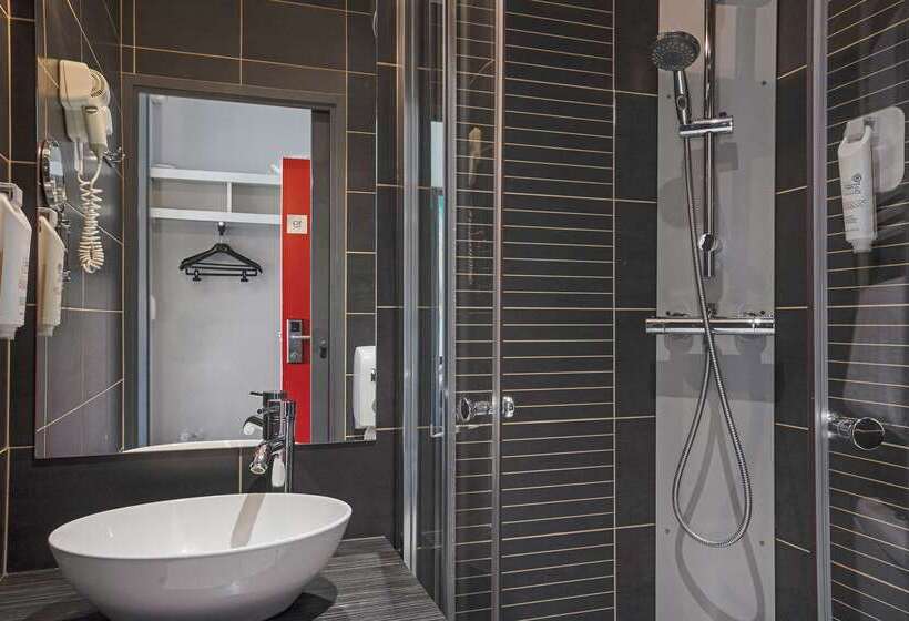 호텔 The Originals Boutique, Hôtel Le Pillebois, Bourgenbresse Nord