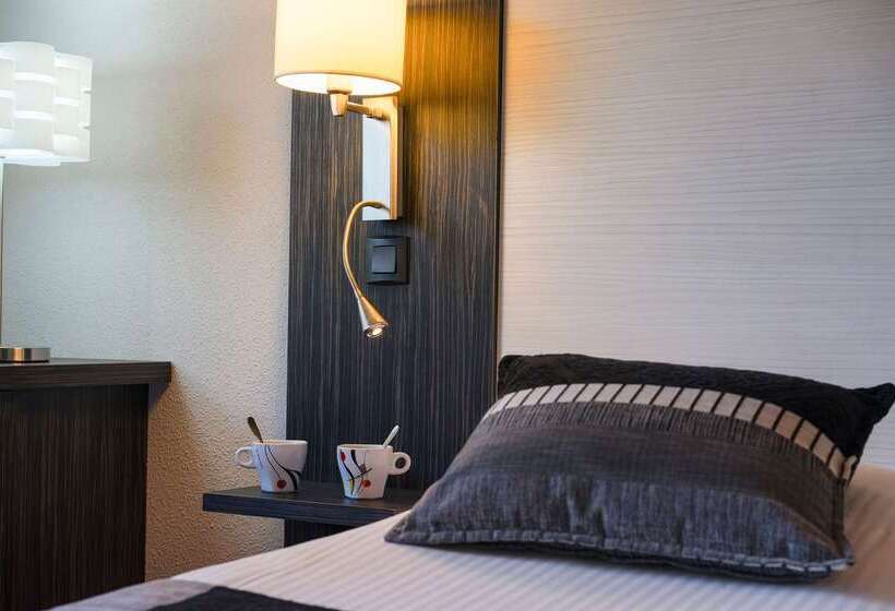 ホテル The Originals Boutique, Hôtel Le Pillebois, Bourgenbresse Nord