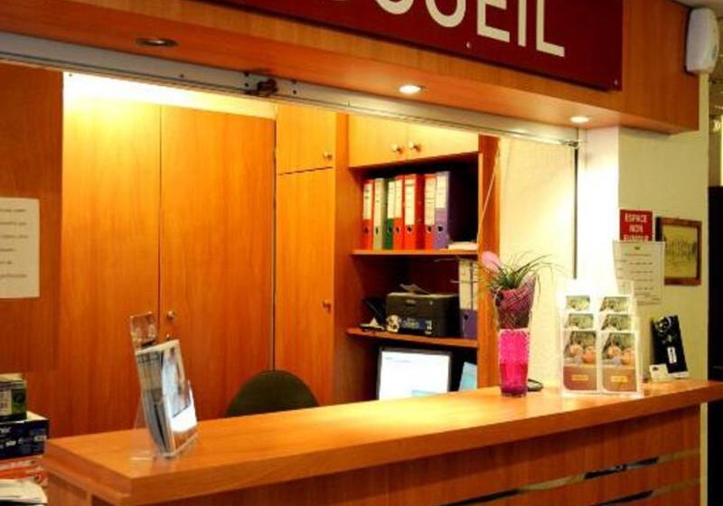 בית מלון כפרי L Eaubonne