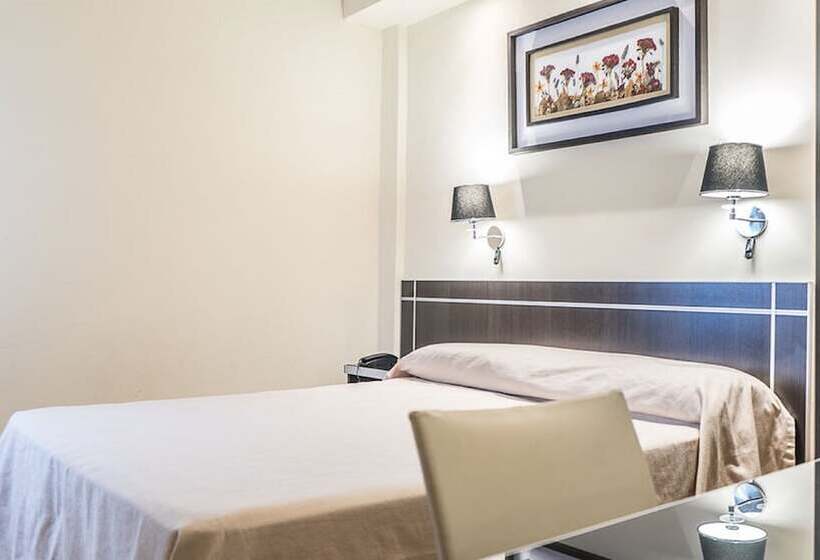 هتل Viña De Italia