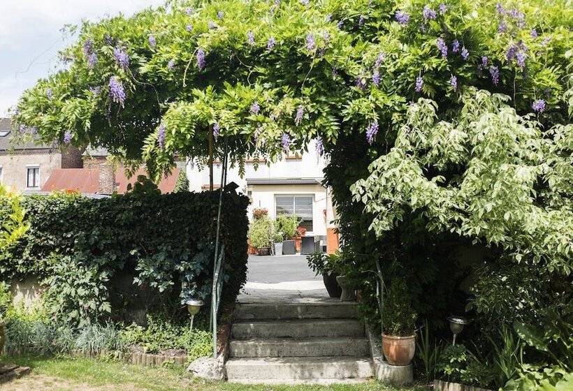 Logis Hotel & Restaurant La Paix